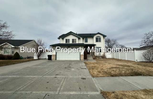 3943 Milestone Circle photos photos