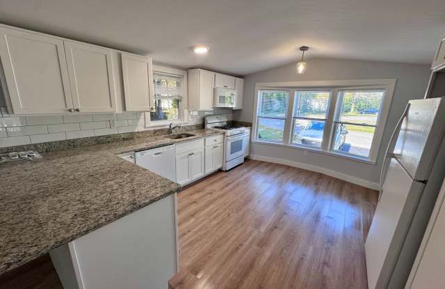 Freshly Renovated Single Family in Dover, NH! | 2 Bed/ 1 Bath | Available NOW! photos photos