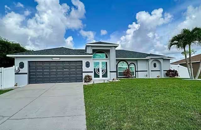 2937 SW 8th Place photos photos