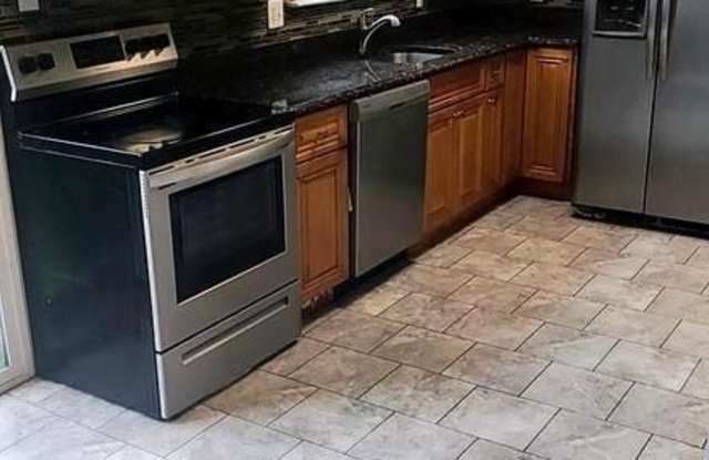 6705 MILLTOWN Court Gallery 2