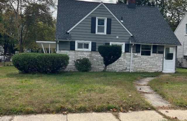 316 Westfield Rd - 316 Westfield Road, Scotch Plains, NJ 07076 316 Westfield Rd - 316 Westfield Road, Scotch Plains, NJ 07076