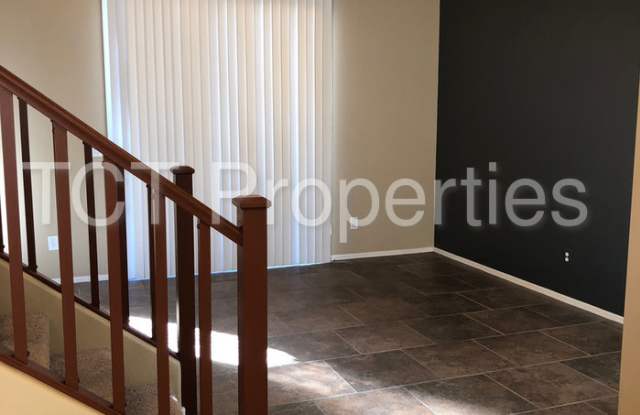 4041 East Milky Way Gallery 2