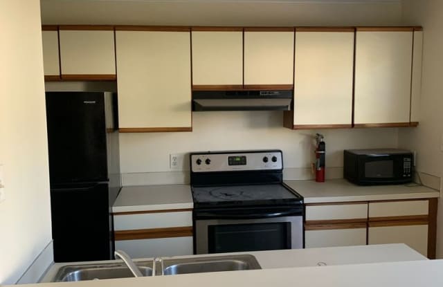 2-Bedroom, 1.5-Bath town house Gallery 4