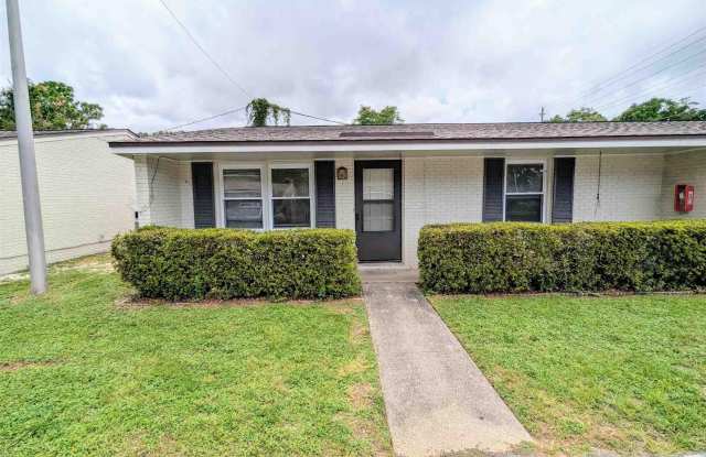 3751 E Olive Rd - 3751 East Olive Road, Ferry Pass, FL 32514 3751 E Olive Rd - 3751 East Olive Road, Ferry Pass, FL 32514