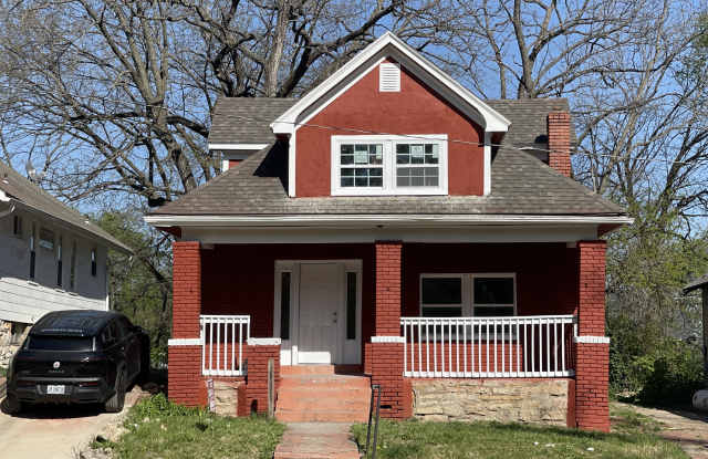 4531 Park Ave photos photos