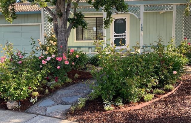 185 Eagle Drive - 185 Eagle Drive, Cotati, CA 94931