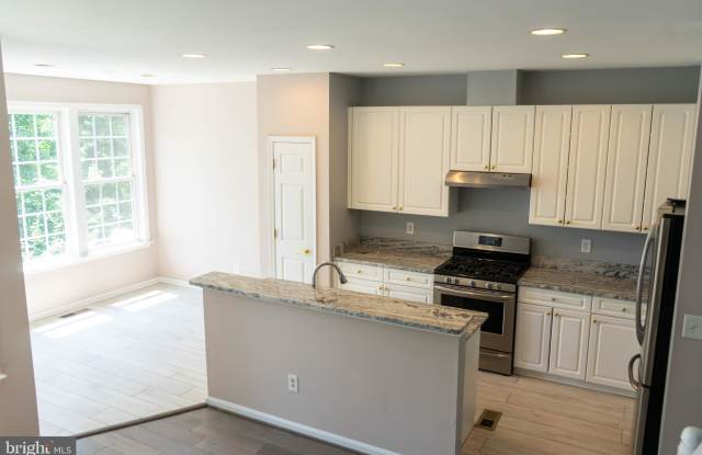 9614 MASEY MCQUIRE COURT Gallery 3