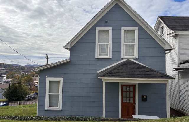 Sunny Side - 3 Bedroom Big House - Available 5/27/2026 photos photos Sunny Side - 3 Bedroom Big House - Available 5/27/2026 photos photos