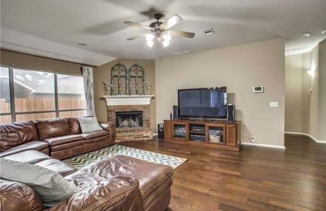 4544 DRAGONFLY Way Gallery 2