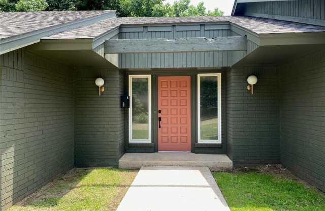 1 Mockingbird Court Gallery 1