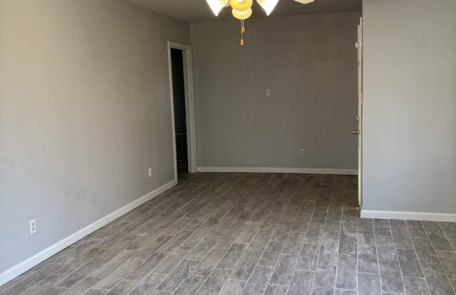 706 Wilson Avenue Gallery 2
