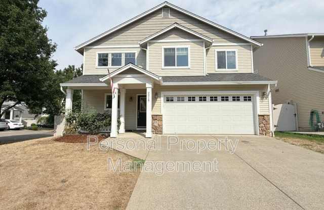 2318 NW 10th St photos photos