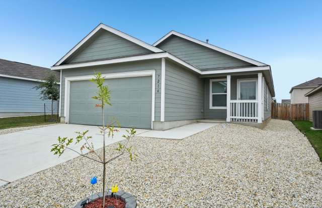 BEAUTIFUL 4-BEDROOM HOME AT THE SILOS photos photos