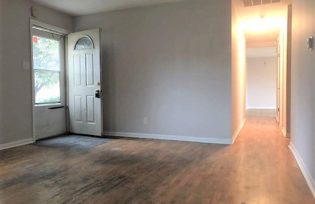 2259 Dupont Ct Gallery 2