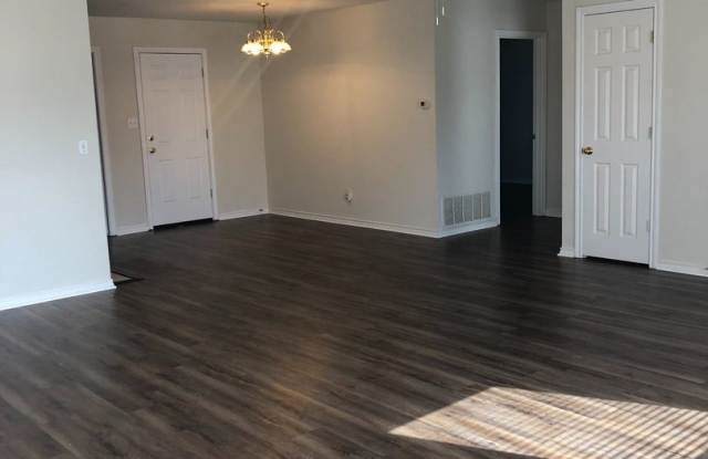 309 Kathy Gallery 3