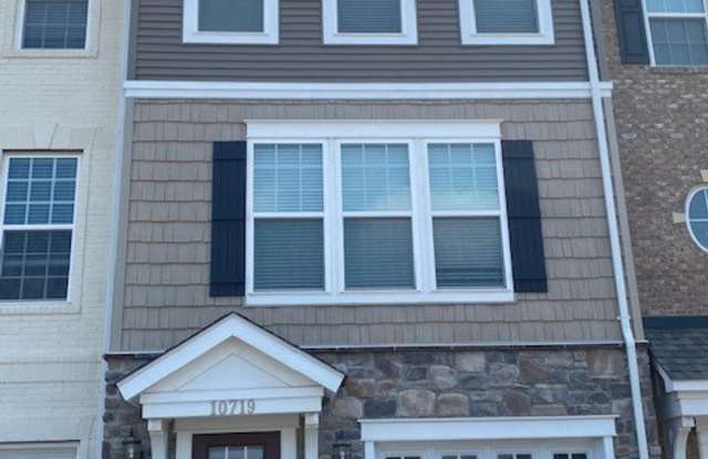 10719 Caledonia Meadow Drive - 10719 Caledonia Meadow Dr, Buckhall, VA 20112