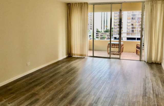 Kealani 2 Bdrm., 2 bath, 1 cov'd/sec'd Pkg. - Pool Gallery 4