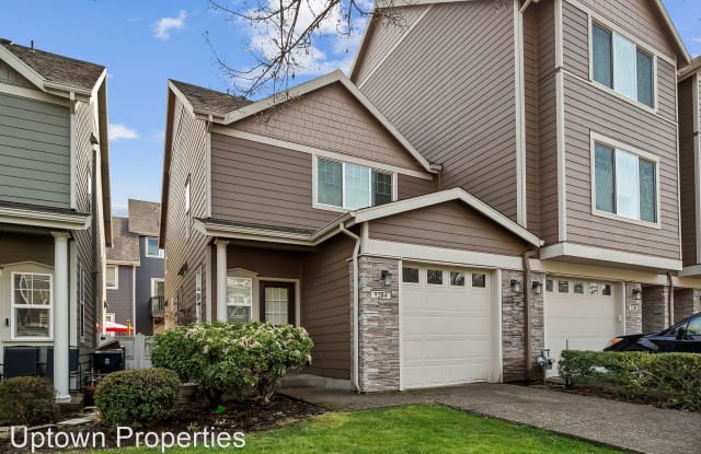 9284 SW Sweek Dr - 9284 Southwest Sweek Drive, Tualatin, OR 97062