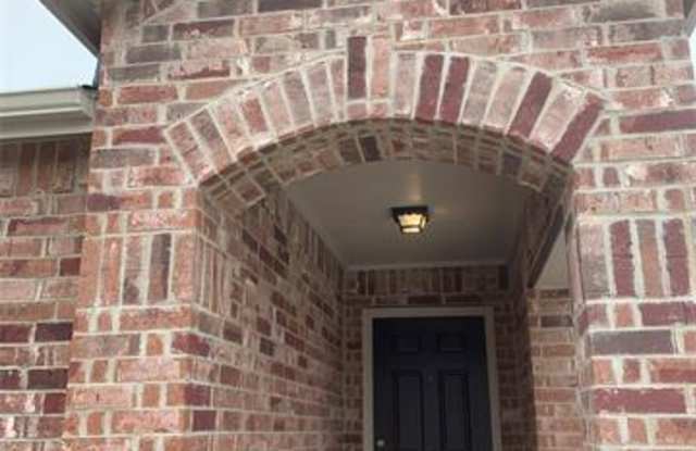 1605 Luckenbach Drive Gallery 3
