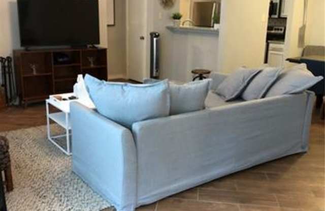 9921 Plainfield Drive Gallery 4