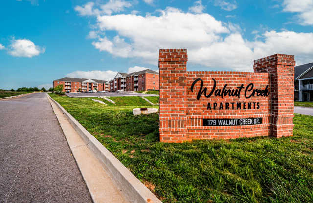 Walnut Creek Apartments photos photos
