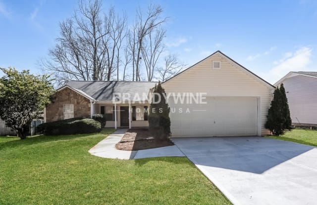 371 Walker Drive - 371 Walker Drive, Monroe, GA 30655