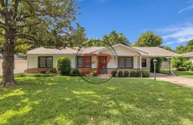 3300 Wynmore Dr photos photos