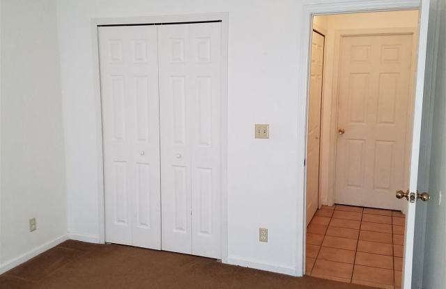 802 Hickory Lakes Drive East Gallery 4