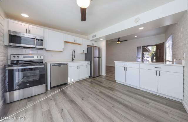 4014 E Fairmount Street - 4014 East Fairmount Street, Tucson, AZ 85712 4014 E Fairmount Street - 4014 East Fairmount Street, Tucson, AZ 85712