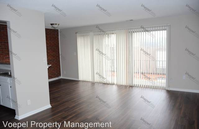 4726 Belleview Ave. Gallery 4