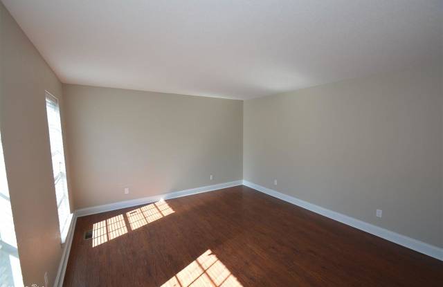 3115 Echo Valley Gallery 2