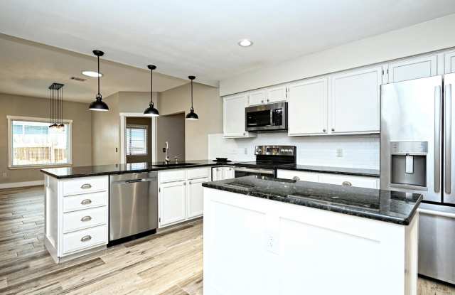 8406 Racine Trl Gallery 2