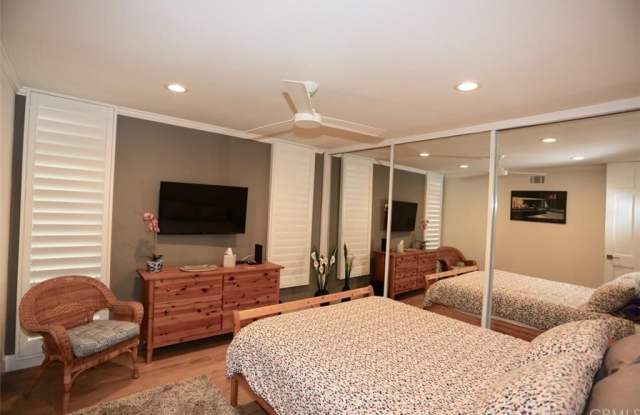 645 Sleepy Hollow Lane Gallery 4