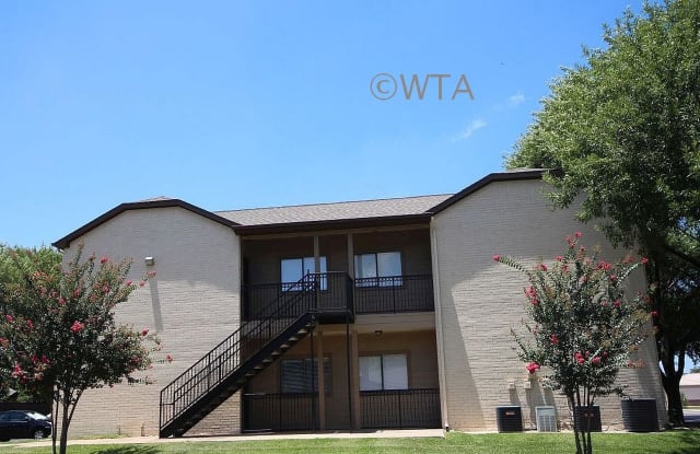 209 Luther Drive - 209 Luther Drive, Georgetown, TX 78628