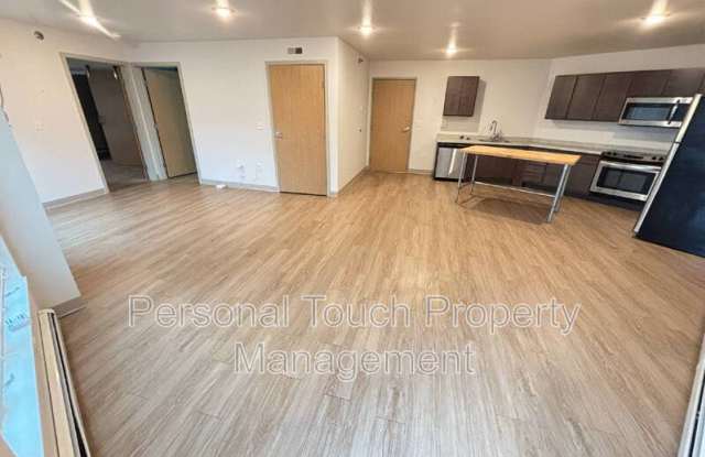 801 Main Avenue photos photos