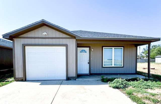 1706 Teak Avenue photos photos