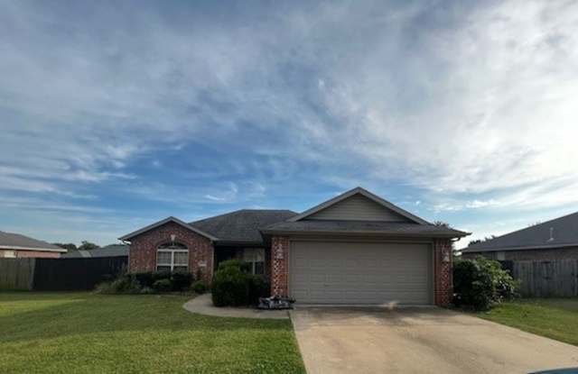 ** COMING SOON** Beautiful Home In Clabber Creek Subdivision. Lawn maintenance included!! photos photos