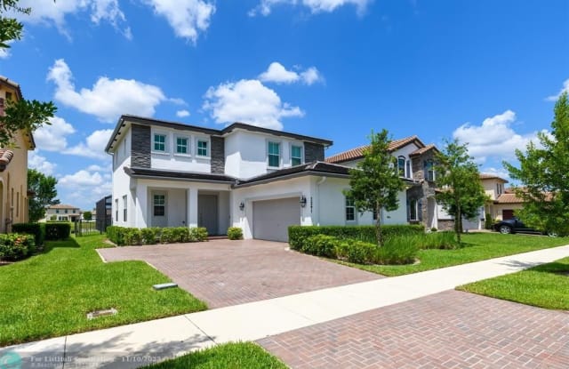 3241 Dunning Dr - 3241 Dunning Drive, Royal Palm Beach, FL 33411
