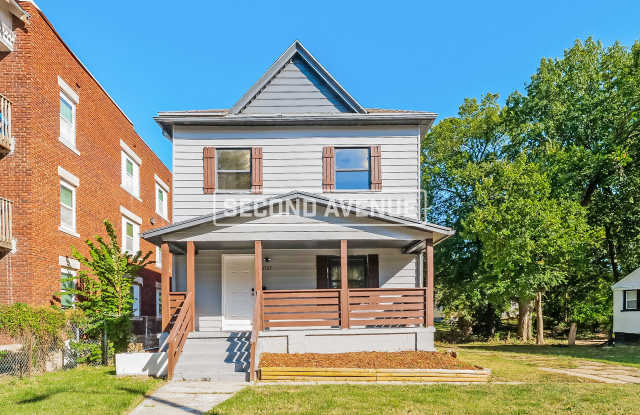 2723 Park Ave - 2723 Park Avenue, Kansas City, MO 64109