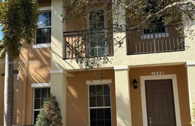 1408 SW 147th Ave photos photos