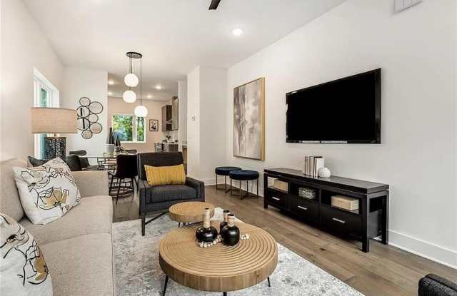 1436 Walker Place SE photos photos