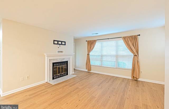 11701 KARBON HILL COURT Gallery 4
