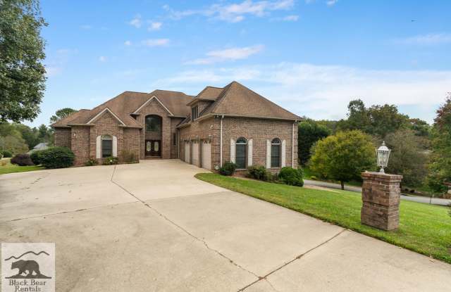 South AVL - Grand Residence in The Cotswolds Development photos photos South AVL - Grand Residence in The Cotswolds Development photos photos