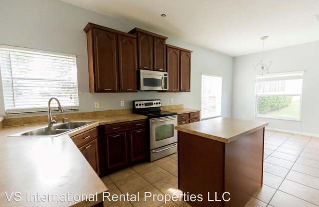 12602 Iris Lake Dr Gallery 3