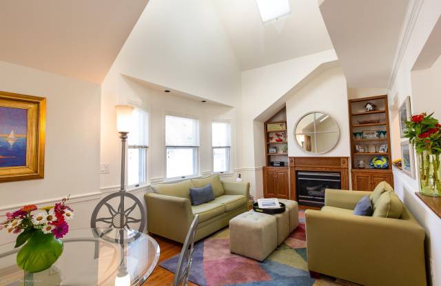 107 Brinley Avenue photos photos
