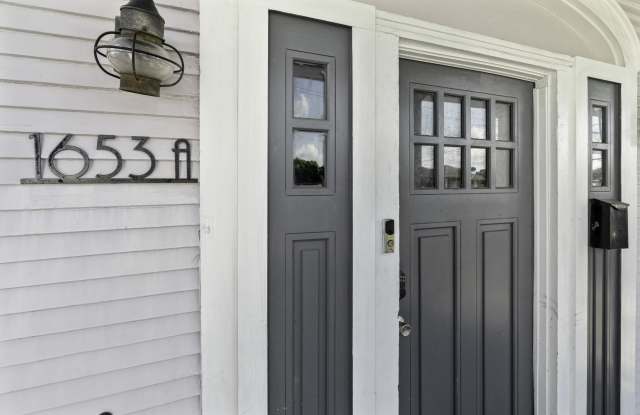 1653 Treasure Street - 2A Gallery 2