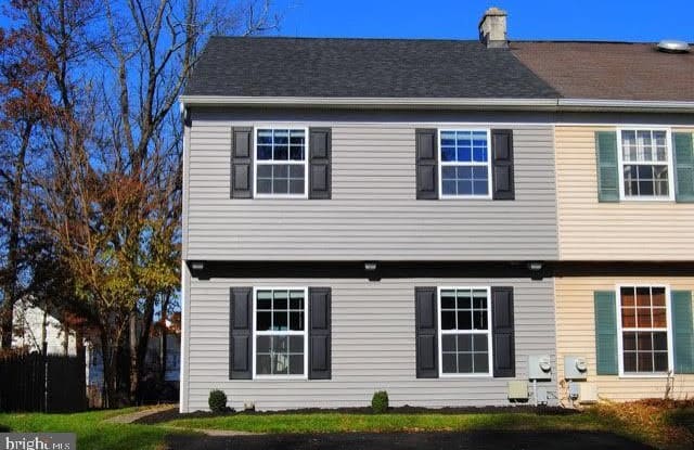 254 CRICKLEWOOD CIR - 254 Cricklewood Circle, Montgomeryville, PA 19446