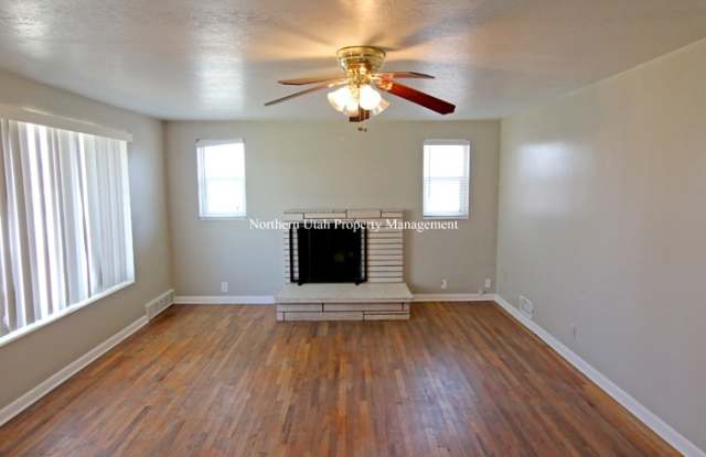 4841 S 2075 W Gallery 2
