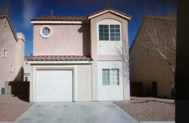 2 BDRM 2BTH IN GATED COMMUNITY. CONVENIENT TO SHOPPING  FREEWAY ACCESS. SUPER CUTE! - 5740 Sunken River Trail, Spring Valley, NV 89118