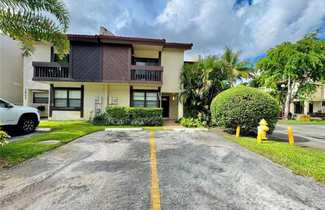 3840 SW 52nd Ave photos photos